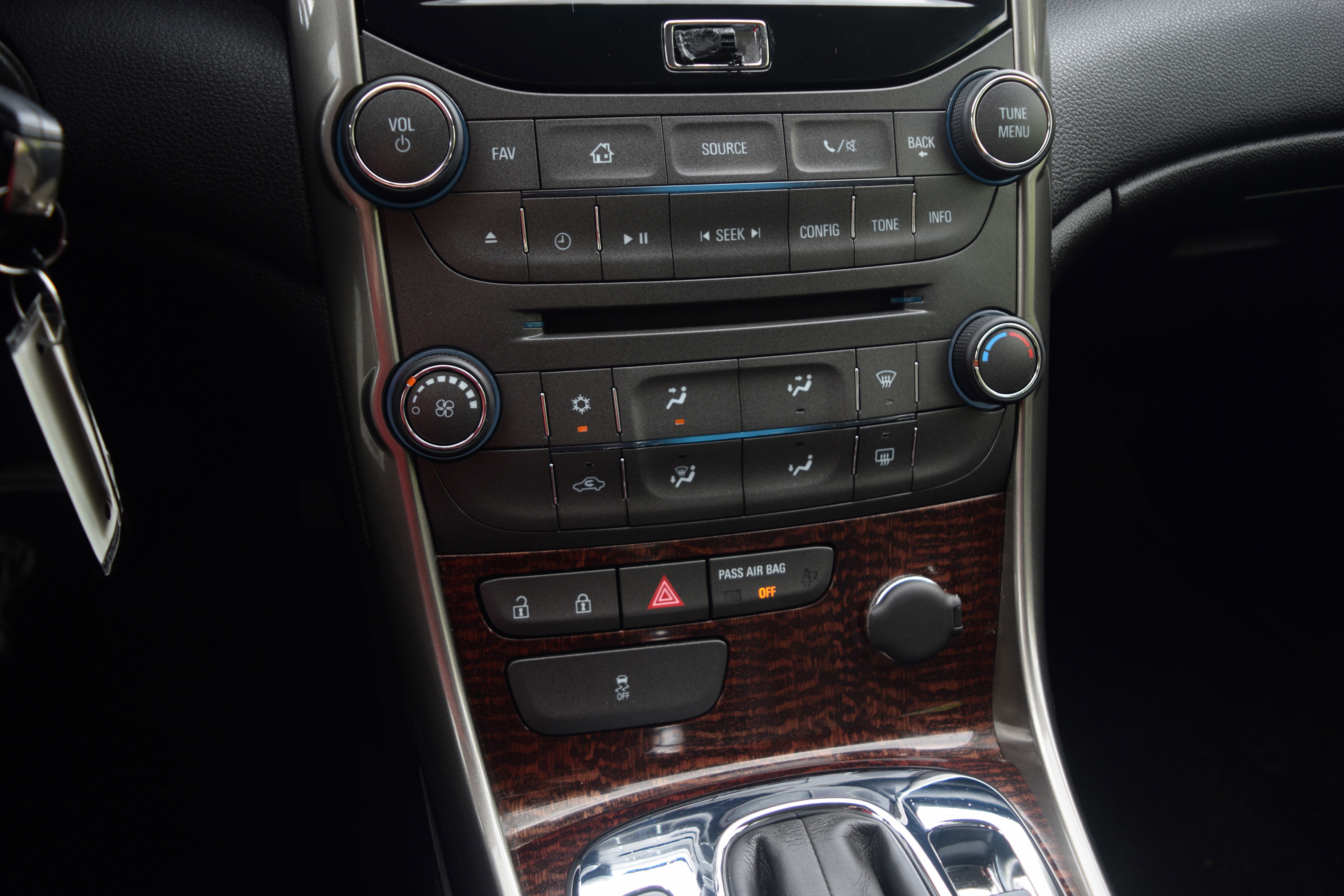 Used 2013 Chevrolet Malibu LT w/ Power Convenience Package FWD image 11