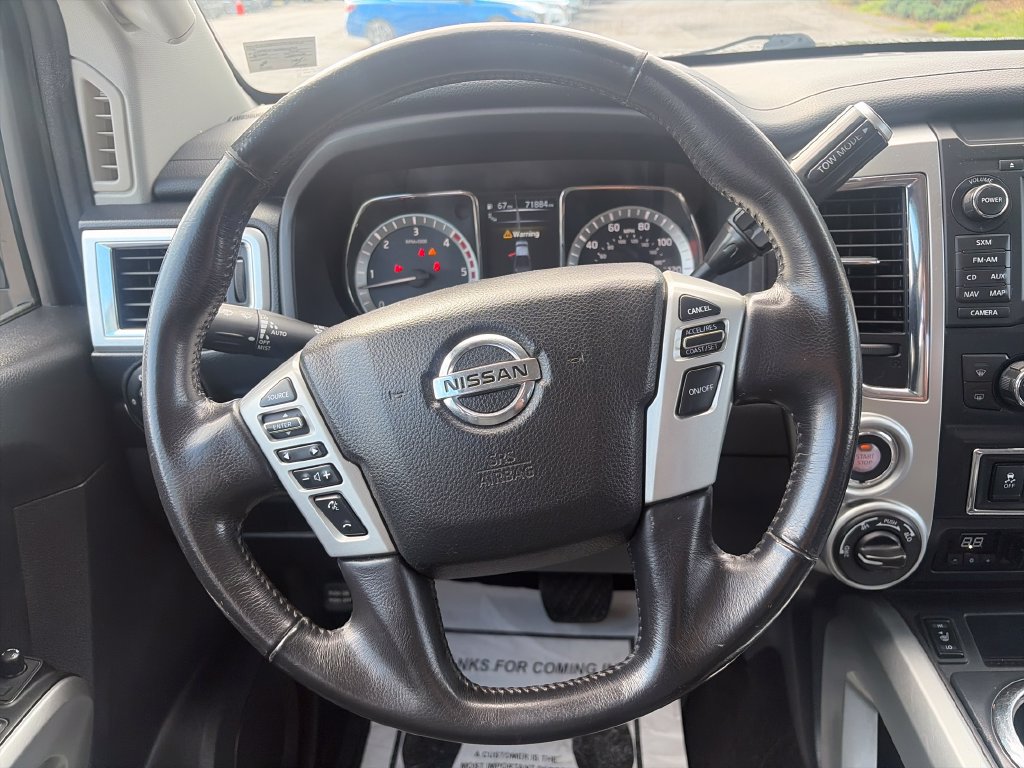 Used 2018 Nissan Titan SV w/ SV Convenience Package AWD/4WD image 15