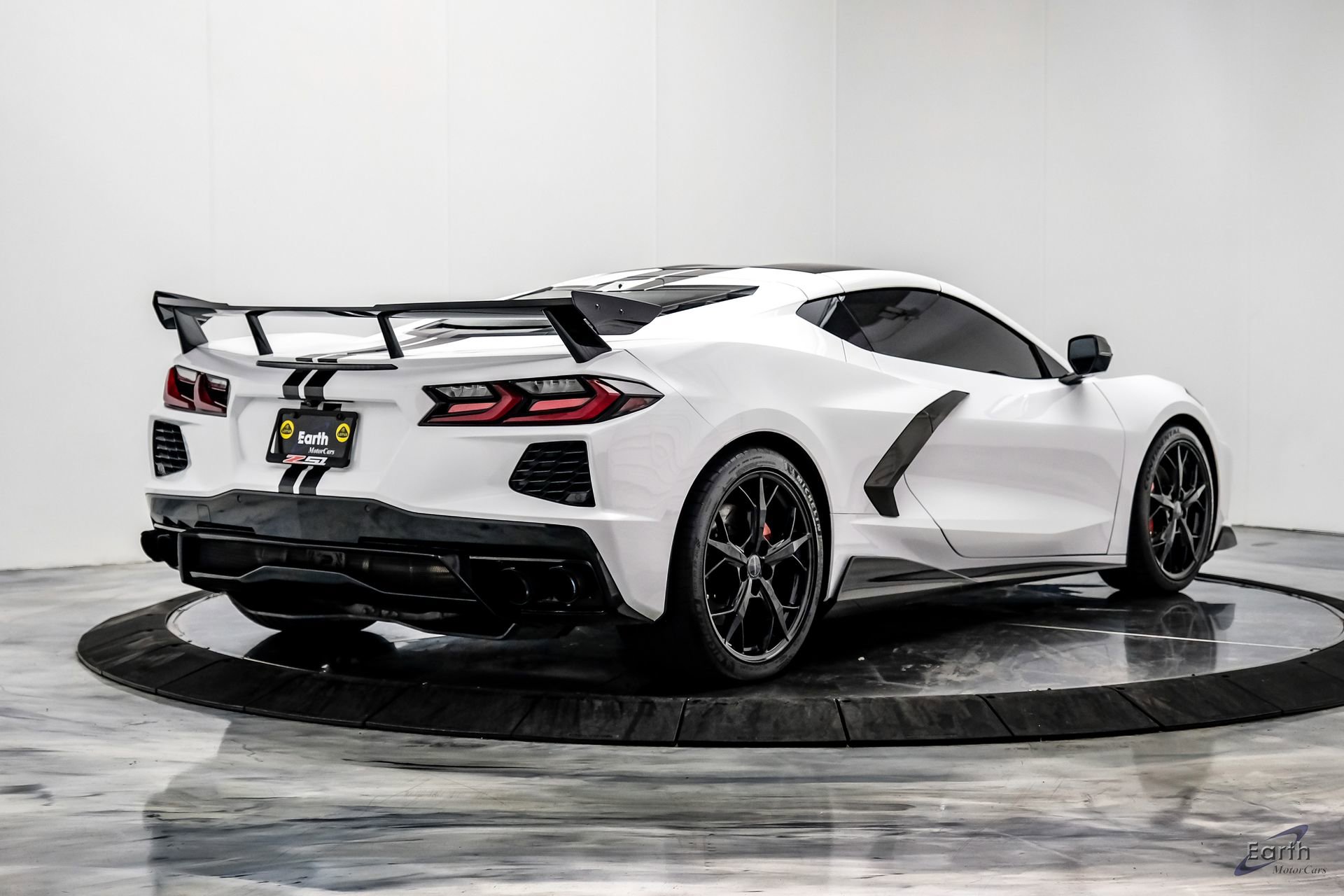 Used 2020 Chevrolet Corvette Stingray Premium Cpe w/ 3LT Preferred Equipment Group image 24
