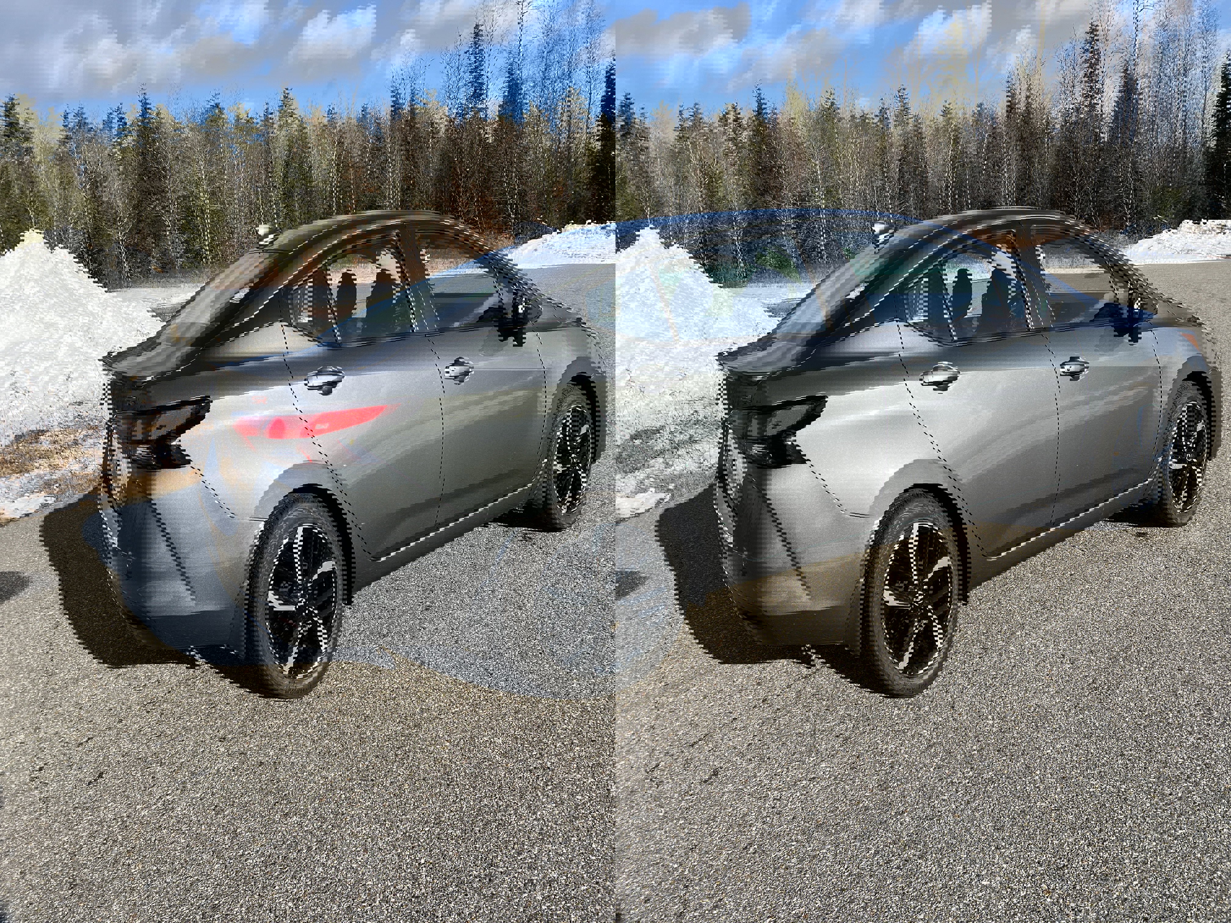 New 2025 Nissan Versa SR w/ Trunk Package image 7