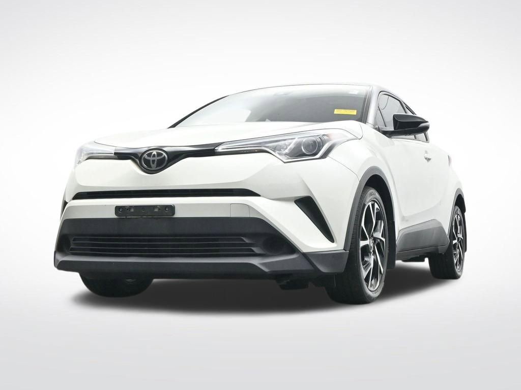 Used 2019 Toyota C-HR XLE image 33