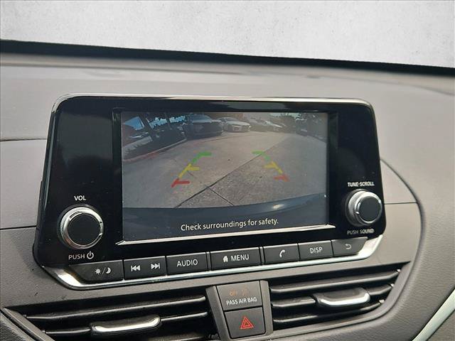 Used 2022 Nissan Altima 2.5 S FWD image 12