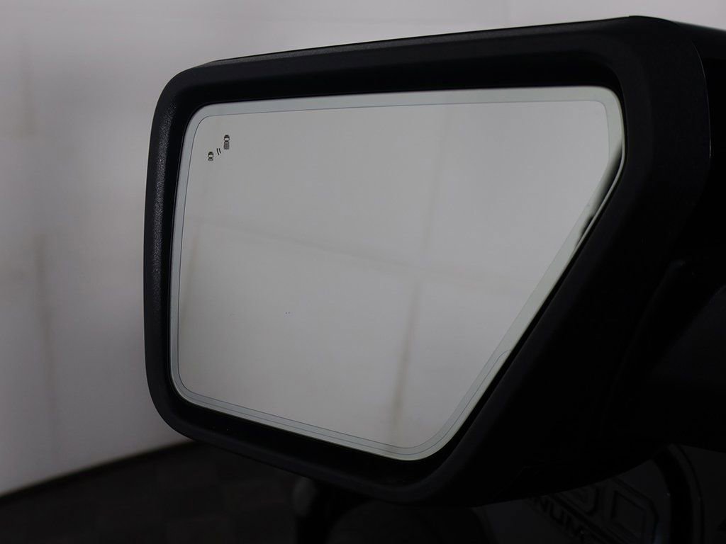 Used 2023 Ford F150 Lightning Platinum image 39