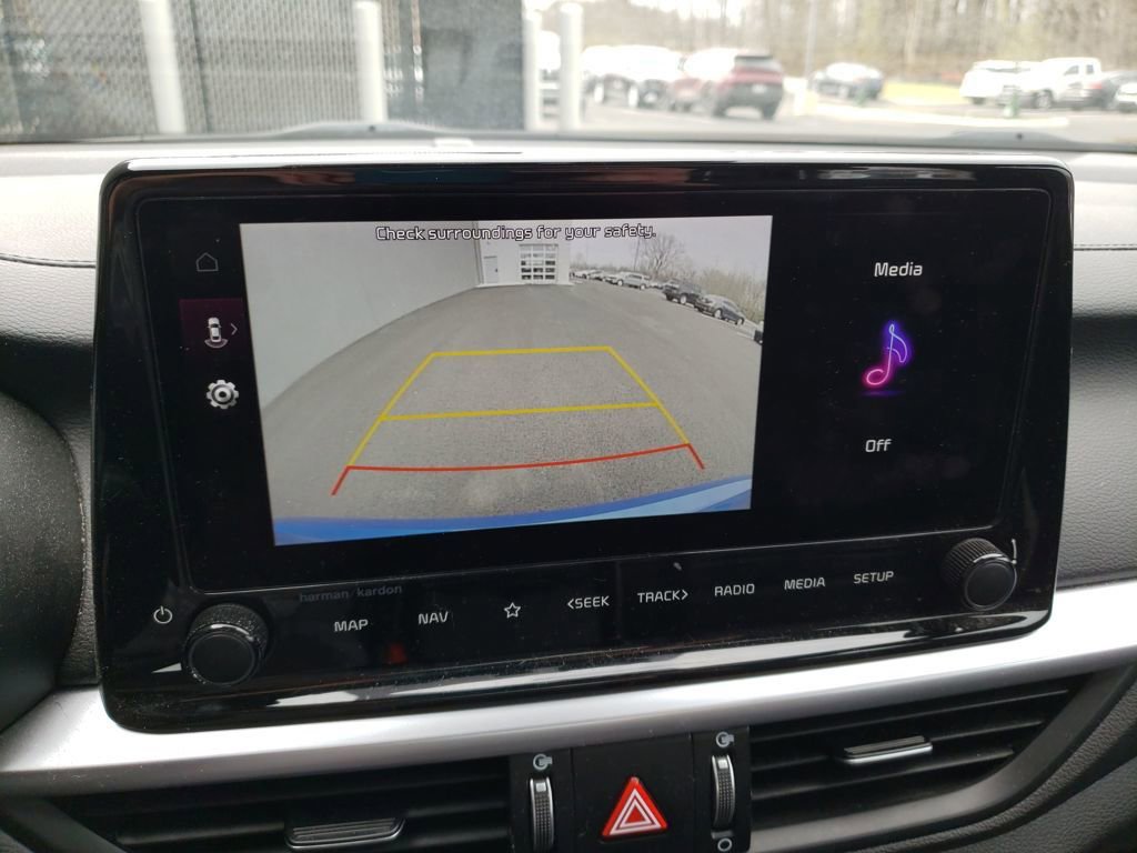 Used 2023 Kia Forte GT-Line w/ GT-Line Premium Package image 23