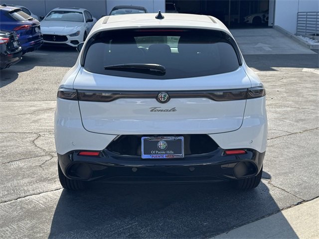 New 2025 Alfa Romeo Tonale w/ Premium Package image 5