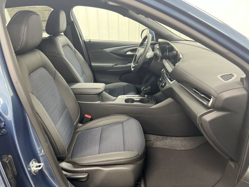 New 2026 Buick Envista Preferred FWD image 21