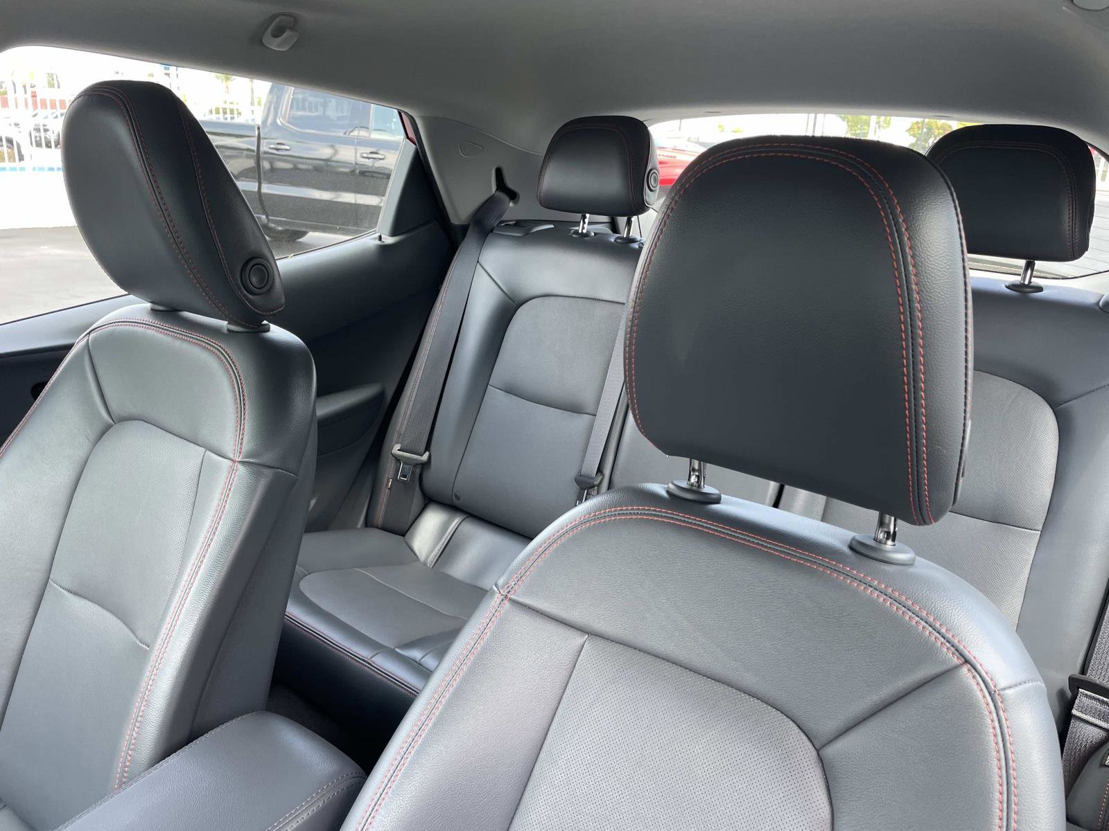 Used 2017 Chevrolet Bolt Premier w/ Driver Confidence II Package FWD image 24
