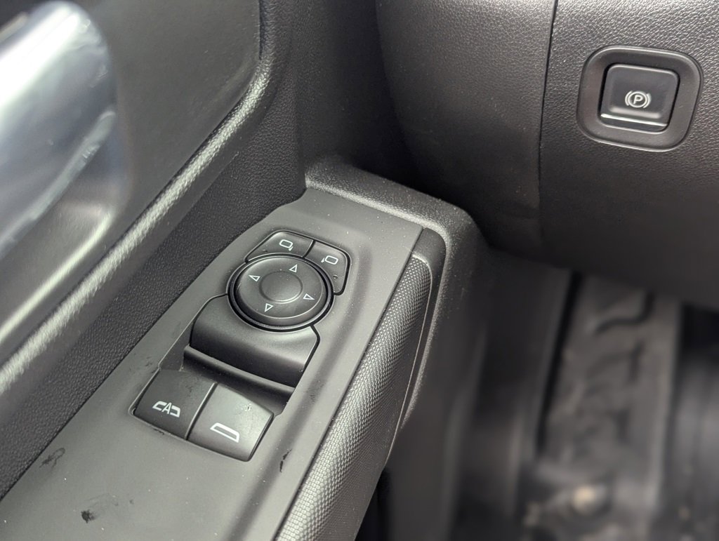 New 2025 GMC Sierra 2500 Pro w/ Convenience Package image 22