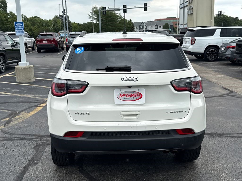 Used 2017 Jeep Compass Limited AWD/4WD image 10