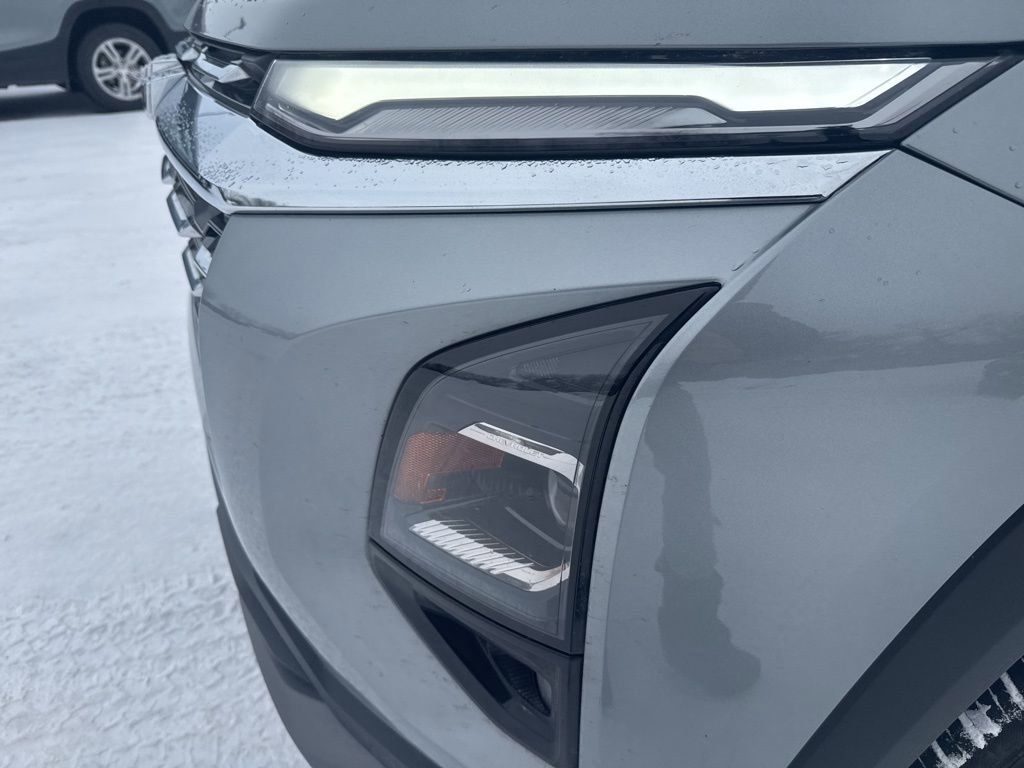 Certified 2025 Chevrolet Equinox LT w/ Safety and Technology Package image 9