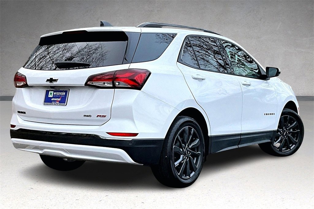 Used 2023 Chevrolet Equinox RS image 6