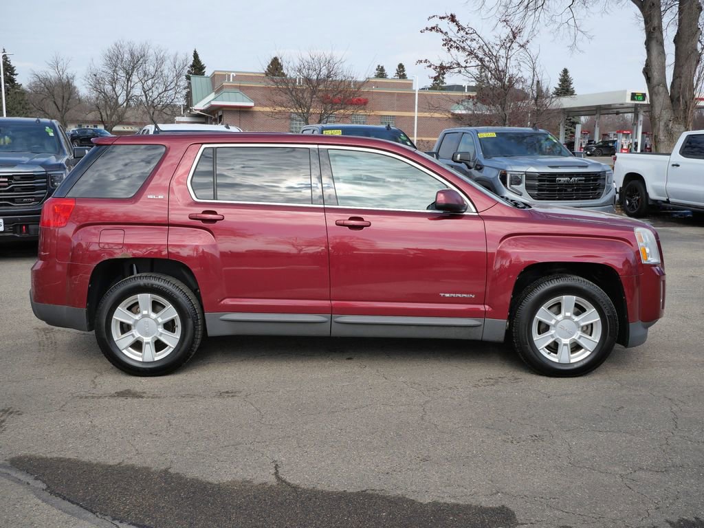 Used 2011 GMC Terrain SLE image 11