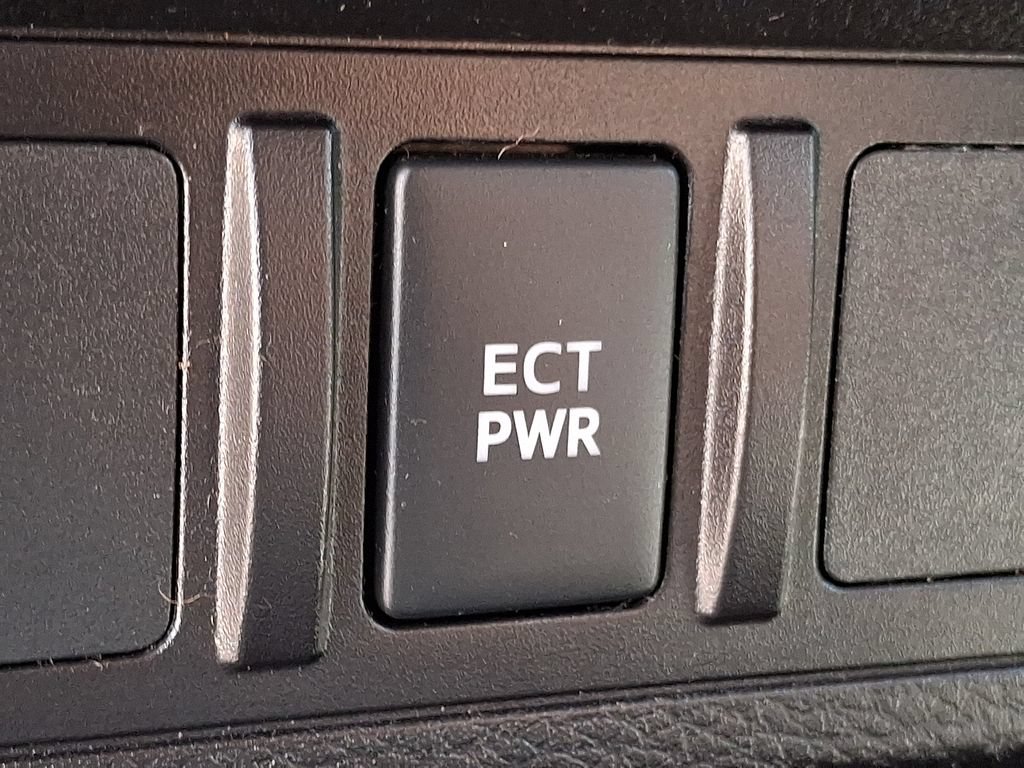 Used 2023 Toyota Tacoma SR w/ SR Convenience Package RWD image 23