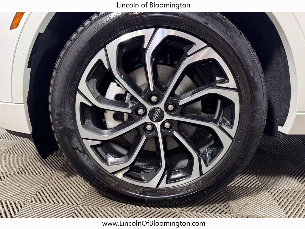 New 2026 Lincoln Nautilus Reserve AWD/4WD image 27