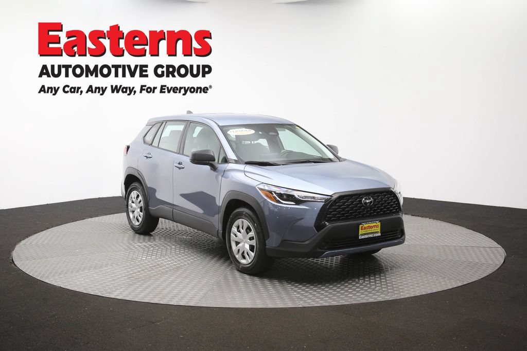 Used 2025 Toyota Corolla Cross L FWD image 50