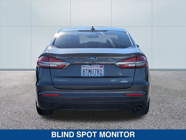 Used 2020 Ford Fusion SE image 4