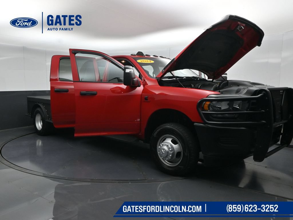 Used 2024 RAM 3500 Tradesman AWD/4WD image 55