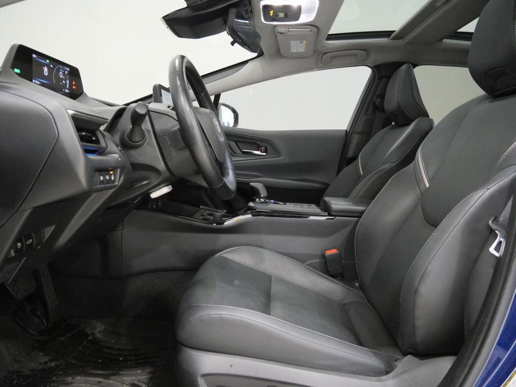 Used 2023 Toyota Prius Limited w/ Limited Premium Package AWD/4WD image 13