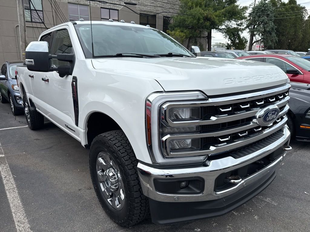 Certified 2024 Ford F350 Lariat w/ Lariat Ultimate Package AWD/4WD image 4