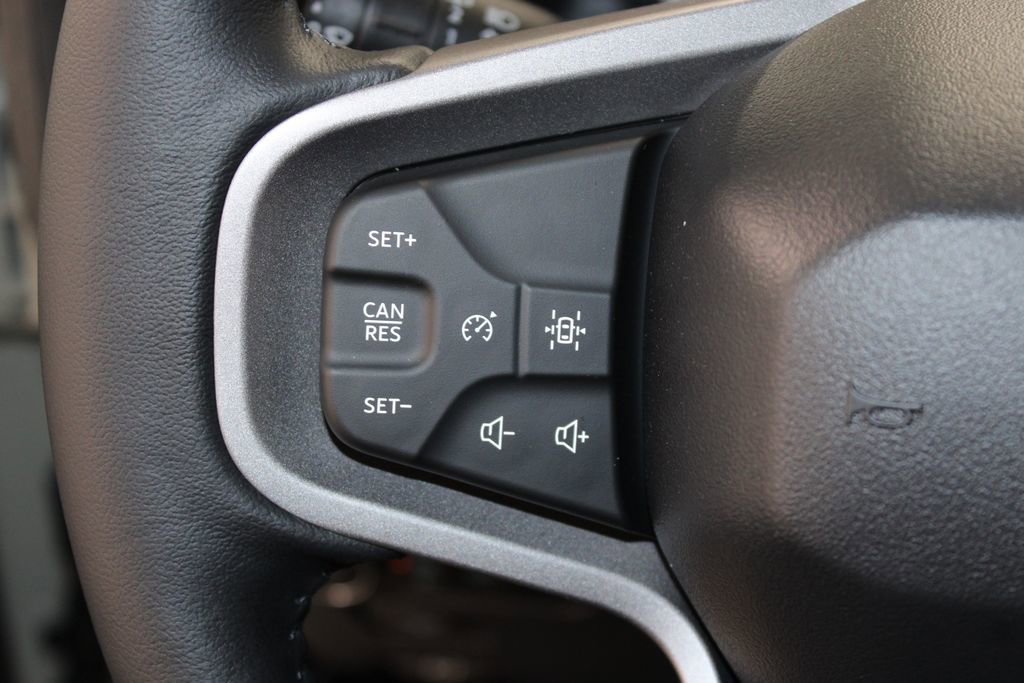 New 2025 Ford Bronco Badlands image 35