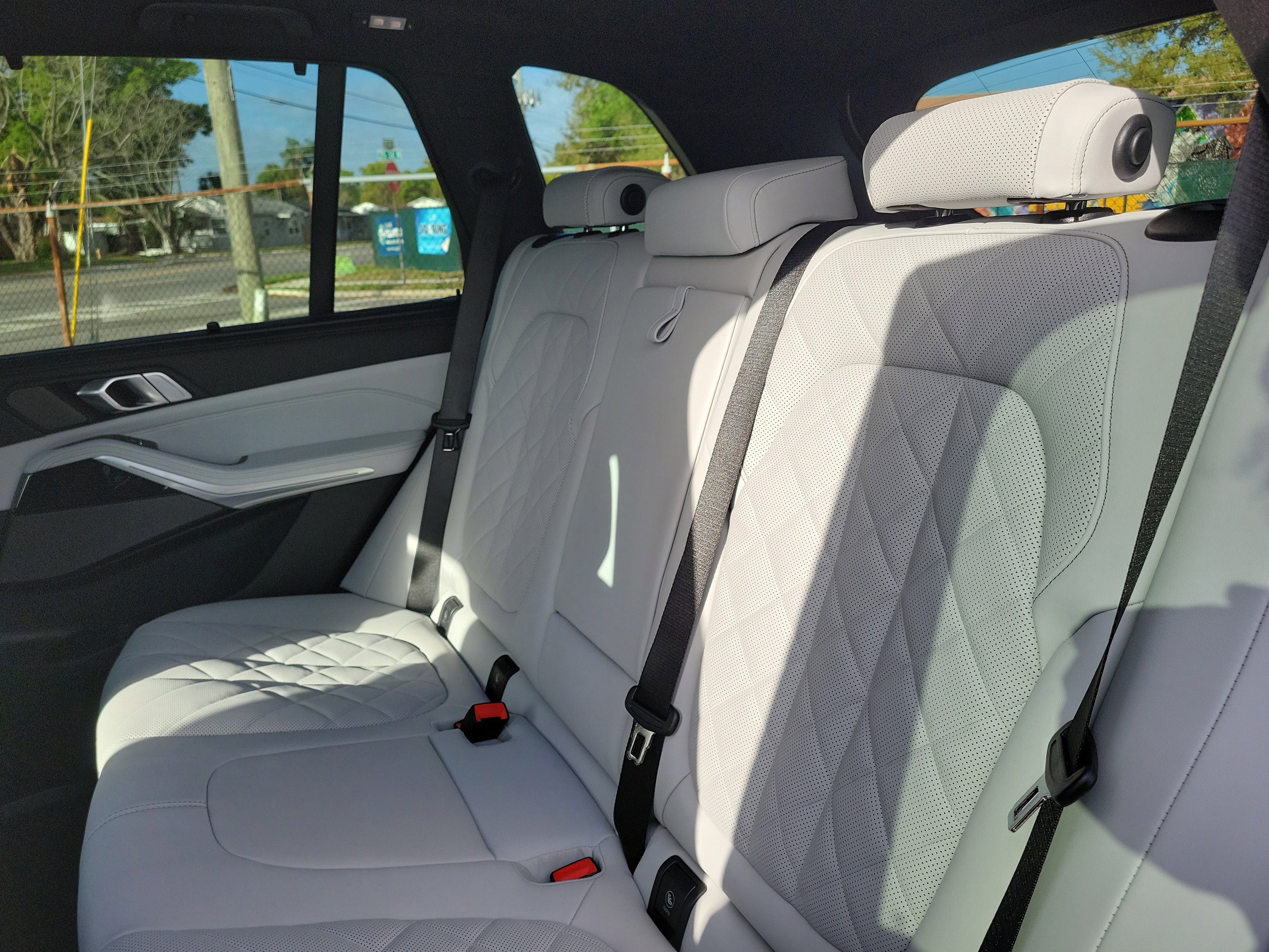 New 2026 BMW X5 xDrive40i w/ M Sport Package image 8