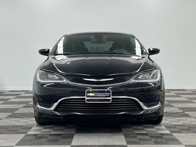 Used 2015 Chrysler 200 Limited FWD image 2