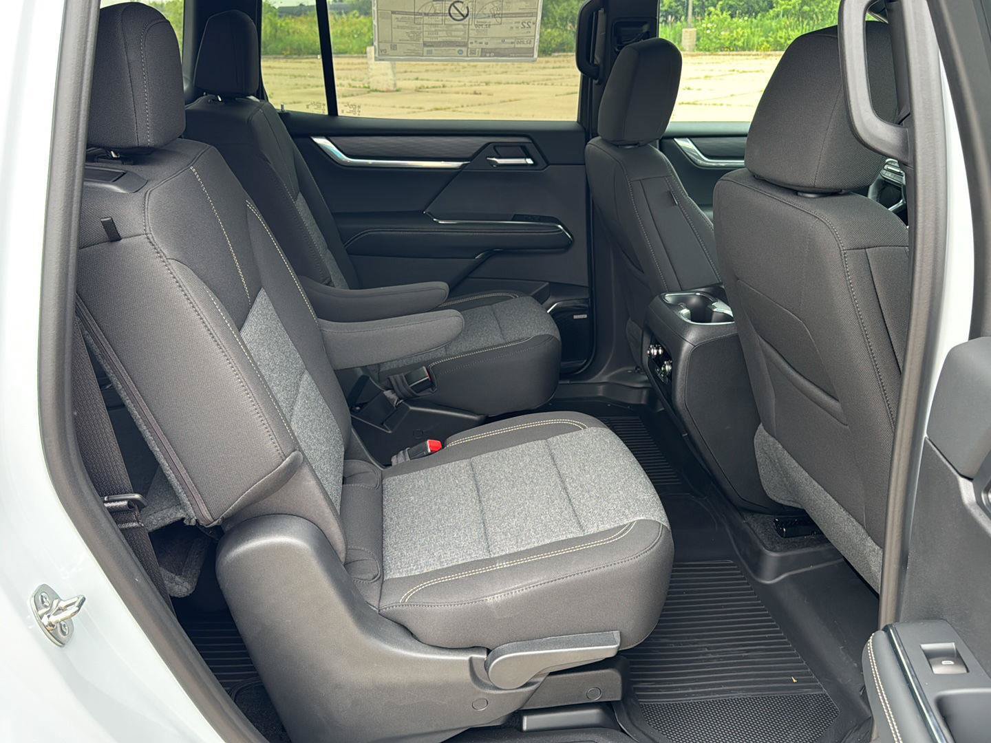 New 2026 GMC Acadia Elevation w/ LPO, All-Weather Package FWD image 24
