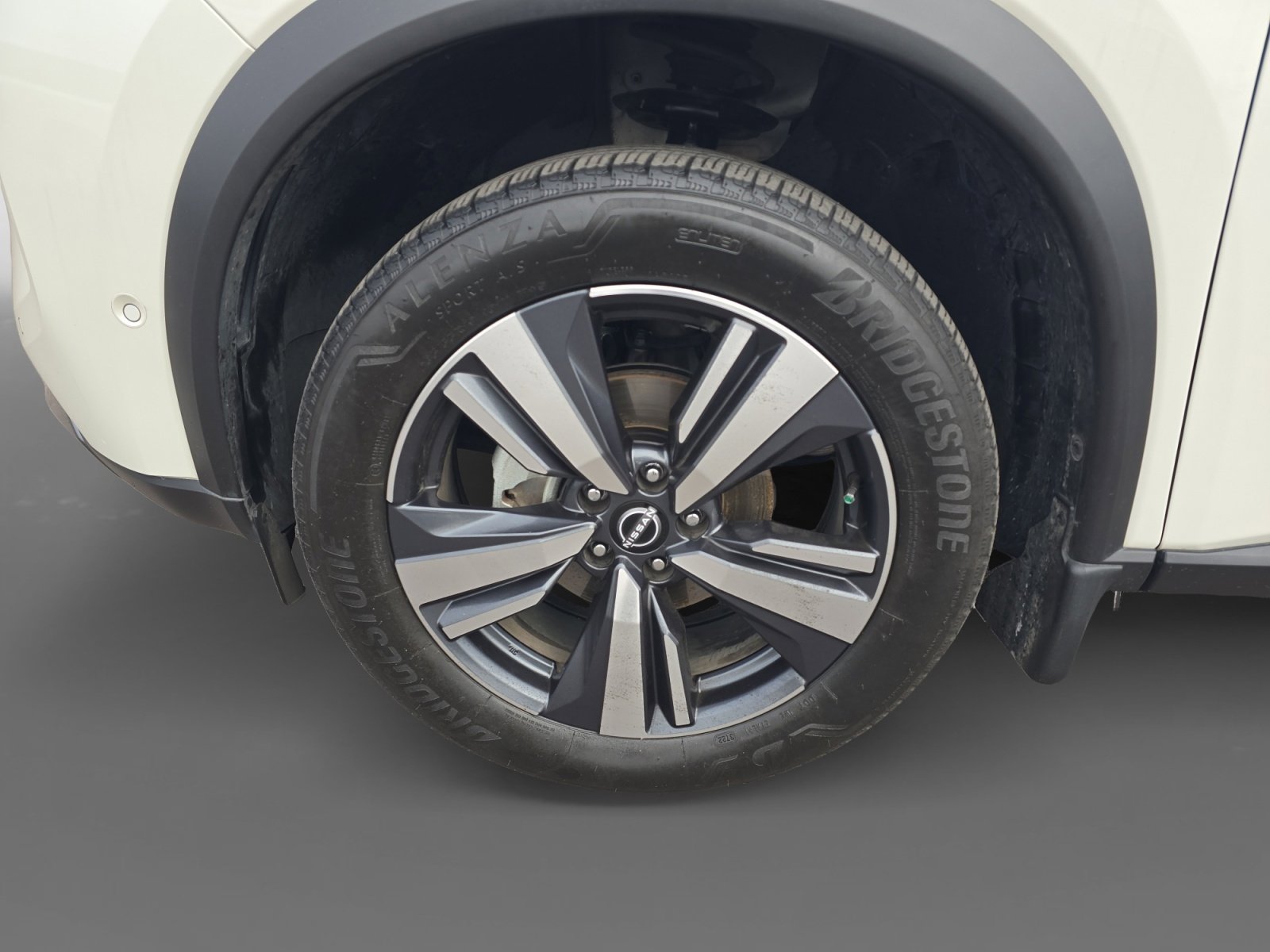 Certified 2023 Nissan Rogue SL w/ SL Premium Package image 9