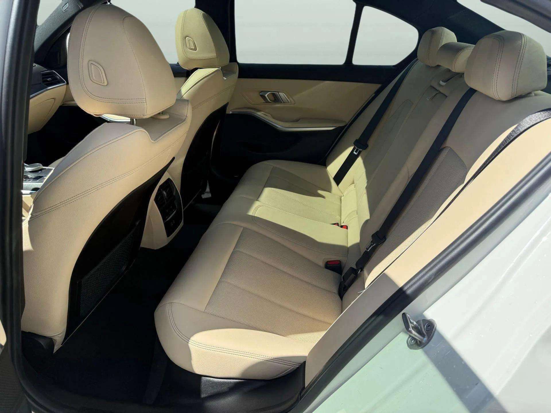 Used 2023 BMW 330e w/ Driving Assistance Package image 41