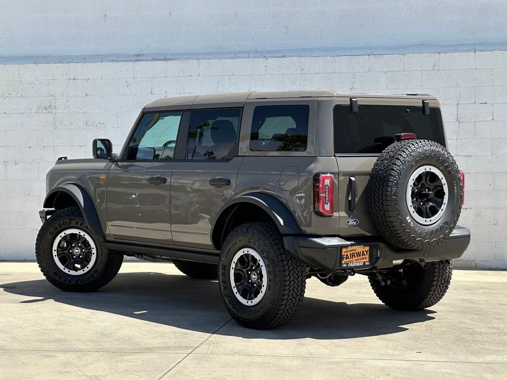 New 2026 Ford Bronco Badlands AWD/4WD image 3