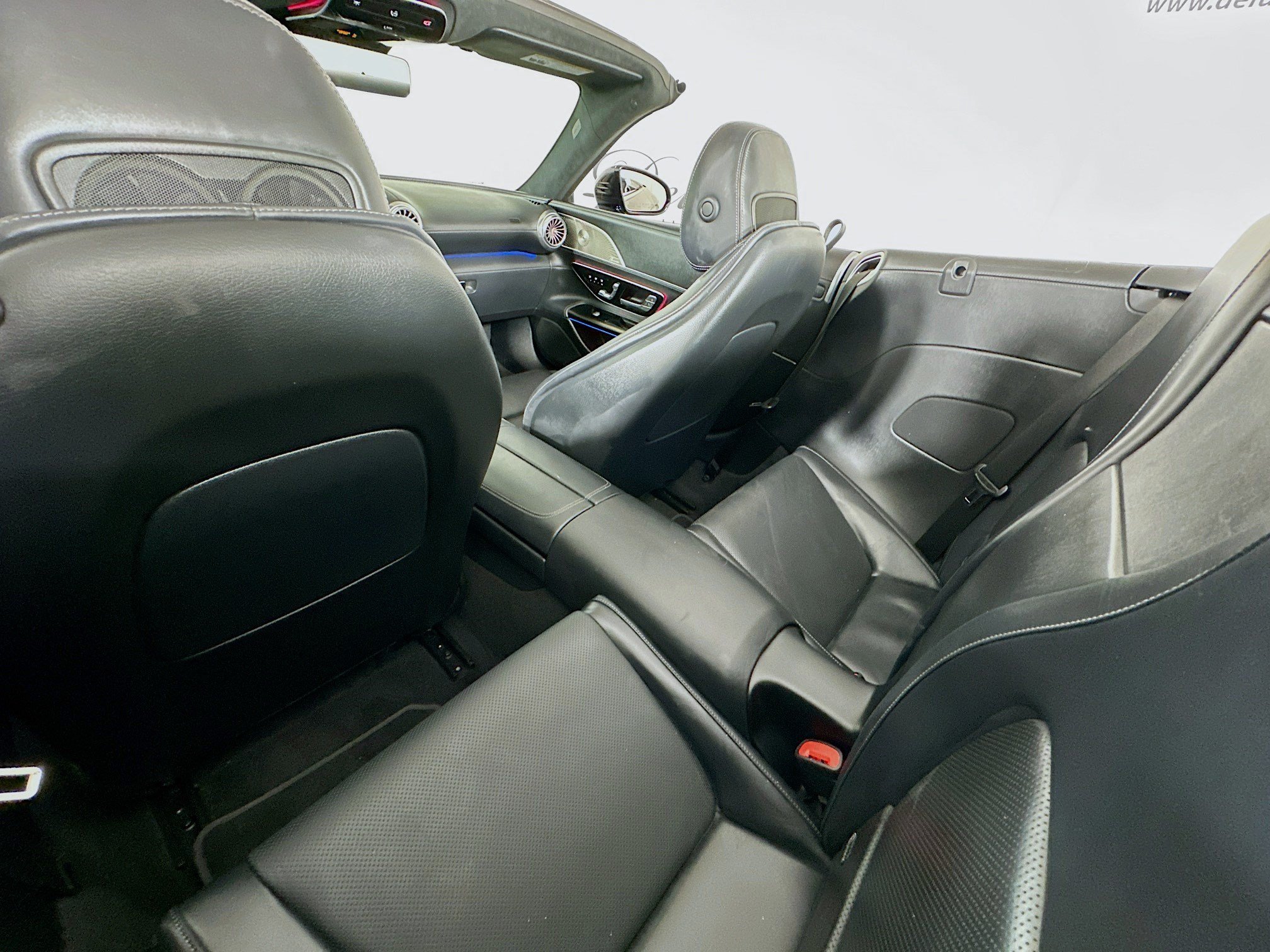 Used 2022 Mercedes-Benz SL 55 AMG 4MATIC image 26