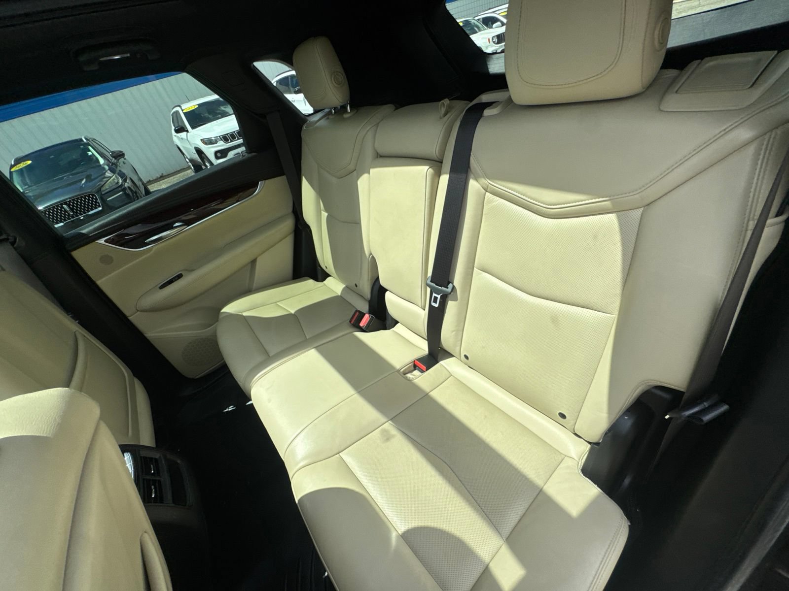 Used 2018 Cadillac XT5 Premium Luxury FWD image 20