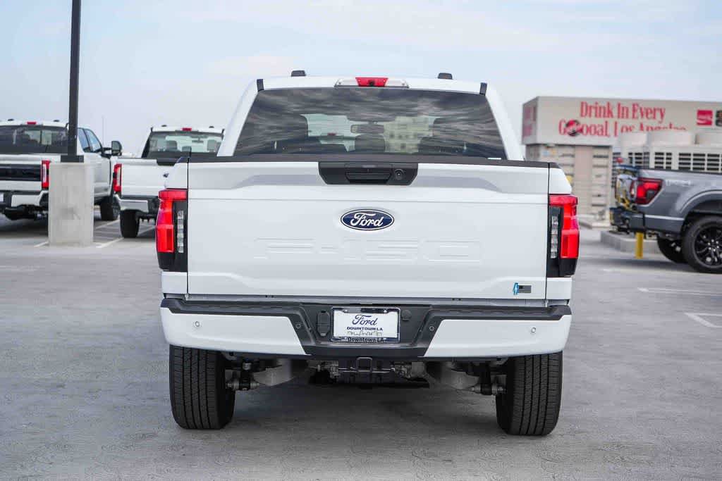 Used 2025 Ford F150 Lightning Flash AWD/4WD image 7