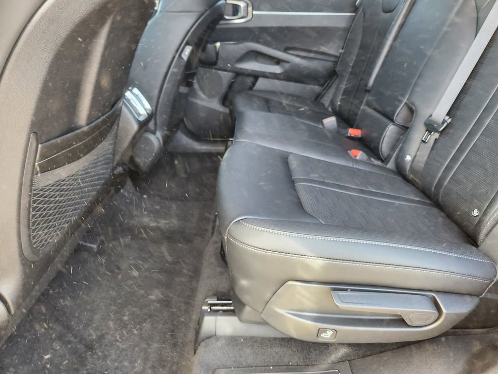 New 2026 Kia Sorento S AWD/4WD image 9