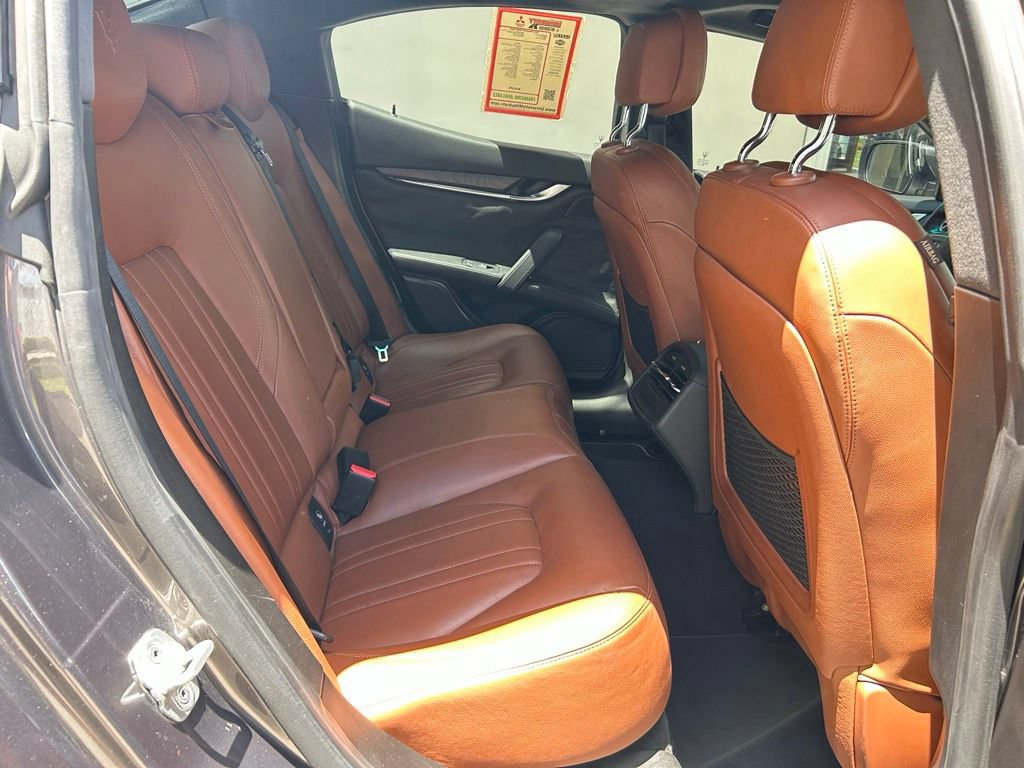 Used 2014 Maserati Ghibli RWD image 29