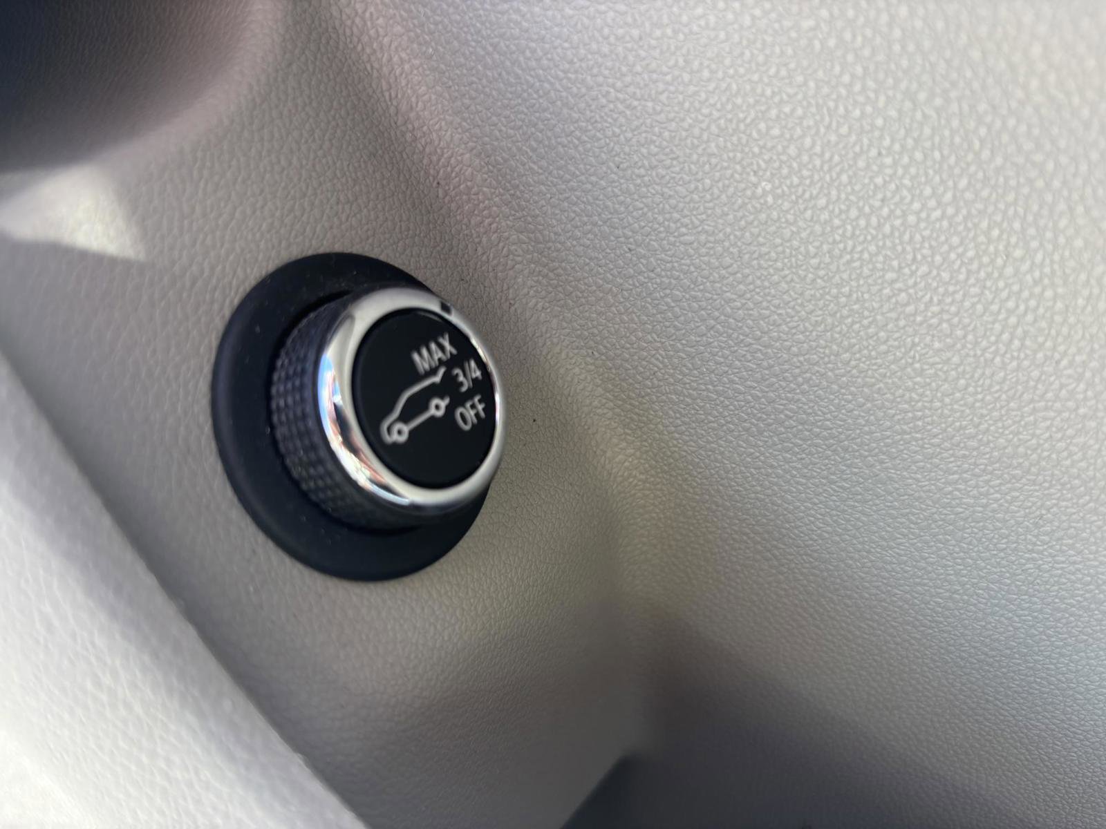 Used 2019 Cadillac XT4 Premium Luxury w/ Driver Awareness Package image 28