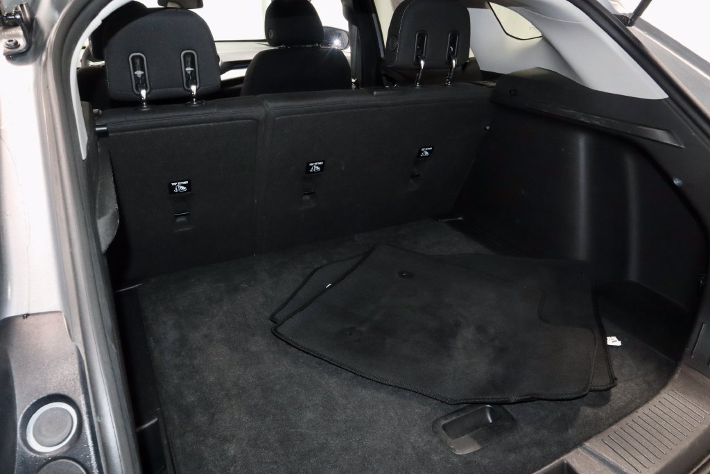 Used 2025 Chevrolet Trax LS FWD image 14