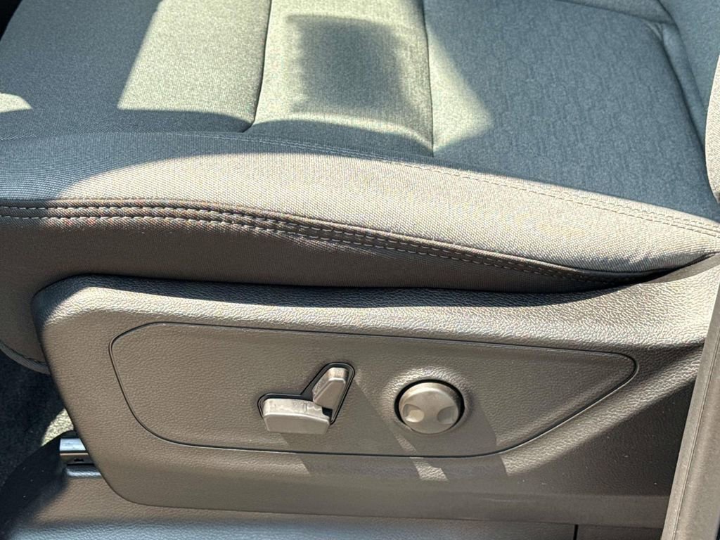 New 2026 RAM 1500 Big Horn image 12