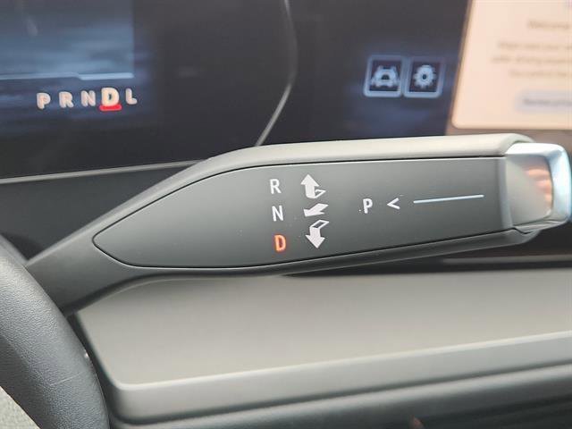 New 2026 Chevrolet Traverse LT w/ Driver Confidence Package image 20