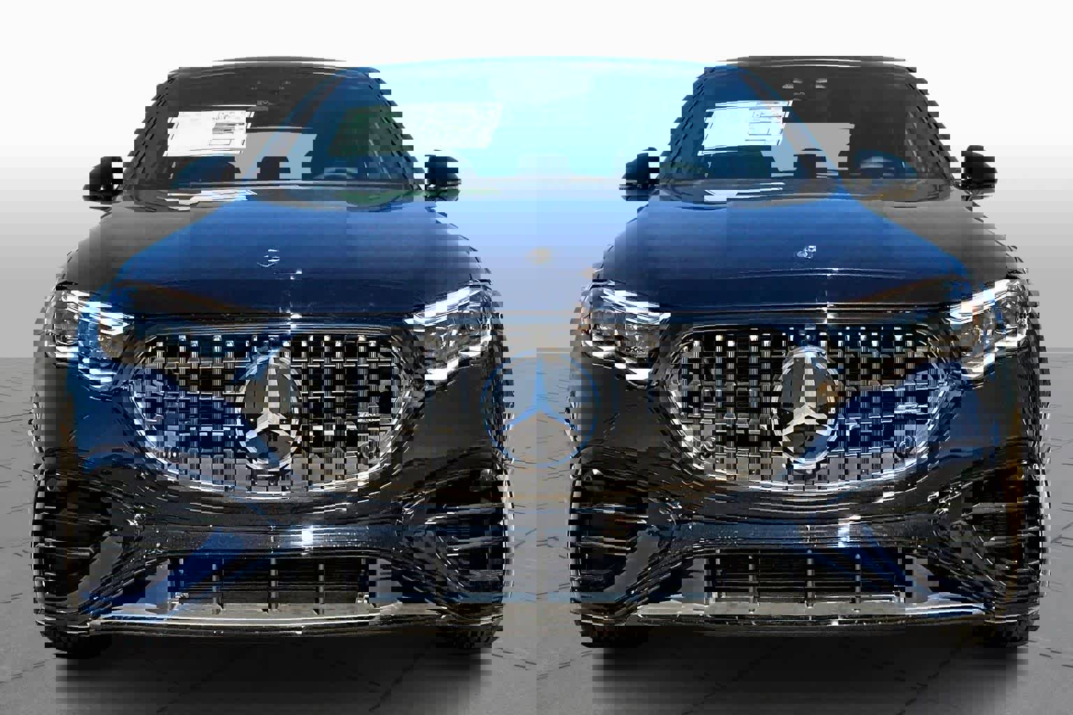 New 2026 Mercedes-Benz E 53 AMG e 4MATIC Sedan image 3