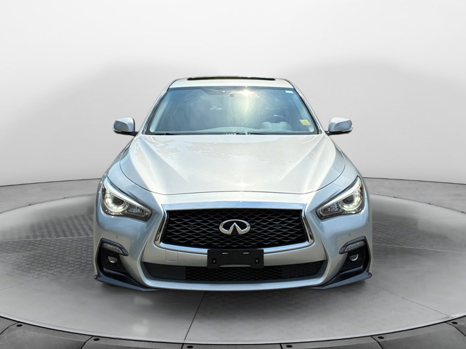 Used 2018 INFINITI Q50 Sport w/ Sensory Package (Sport) AWD/4WD image 2