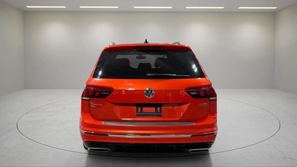 Used 2019 Volkswagen Tiguan SEL R-Line image 4