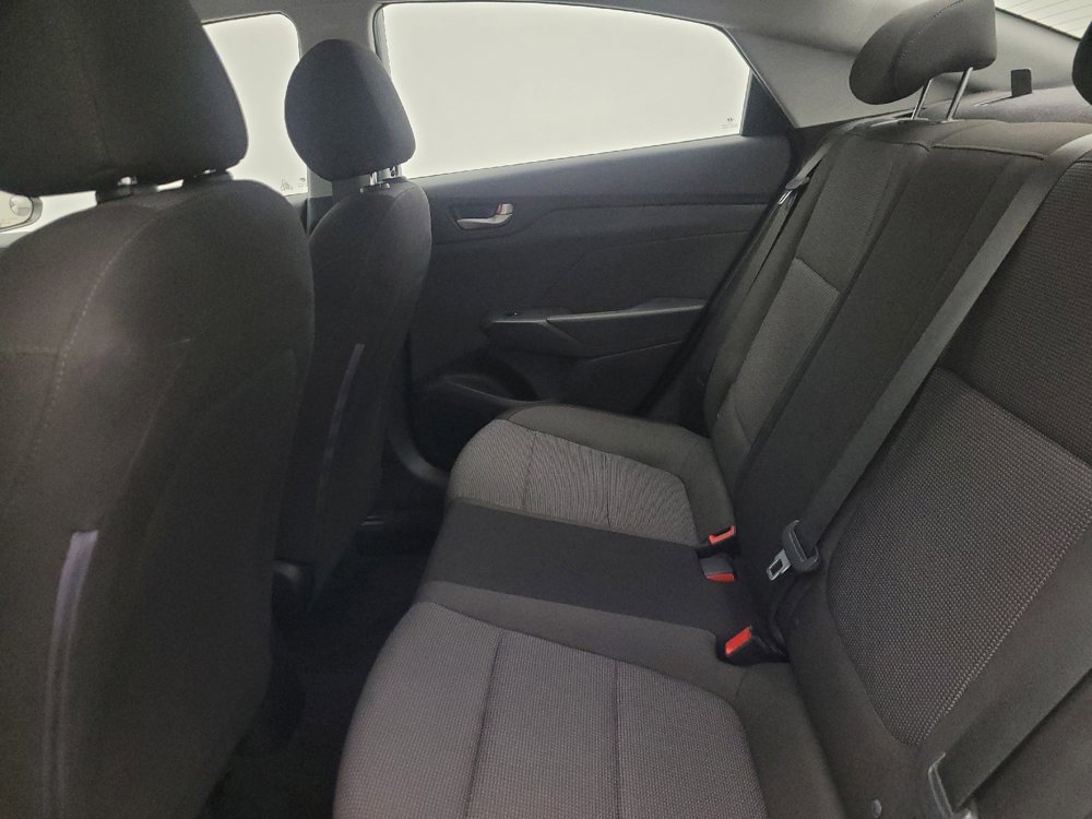 Used 2018 Hyundai Accent SE FWD image 18