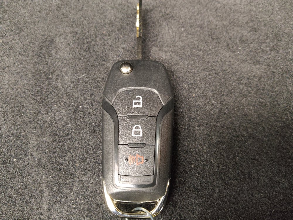 Used 2018 Ford EcoSport S FWD image 32