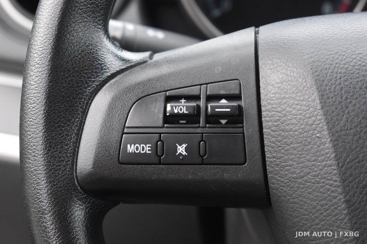 Used 2012 MAZDA MAZDA3 i Sport FWD image 20