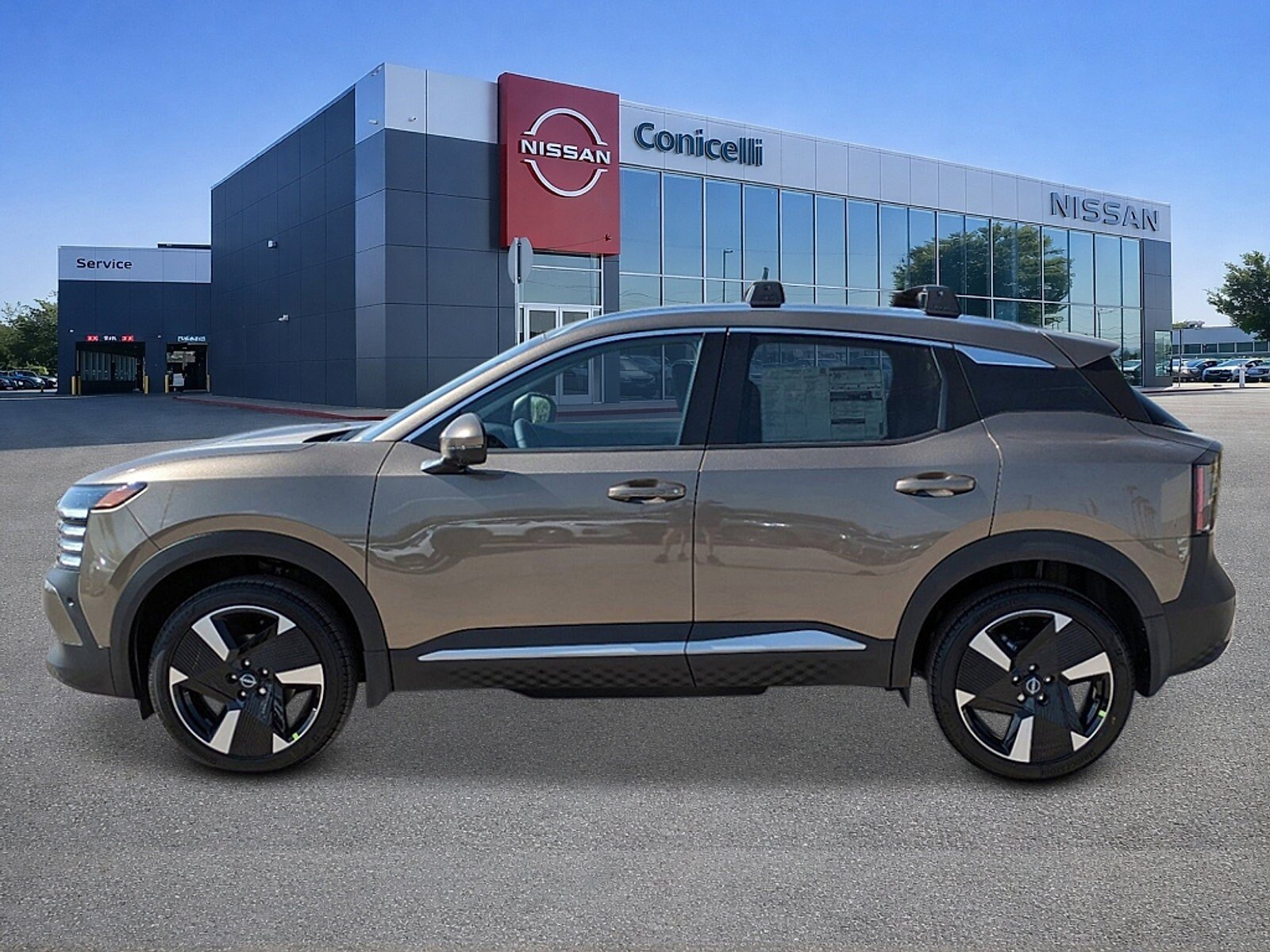 New 2026 Nissan Kicks SR w/ Cold Weather Package AWD/4WD image 2