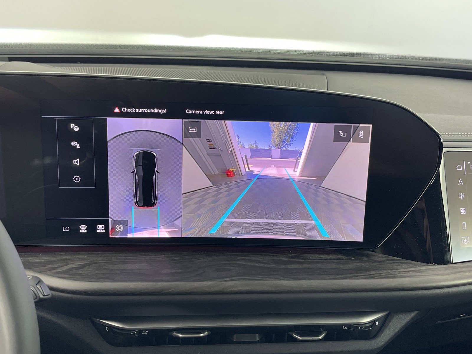 New 2025 Audi Q5 Prestige image 32