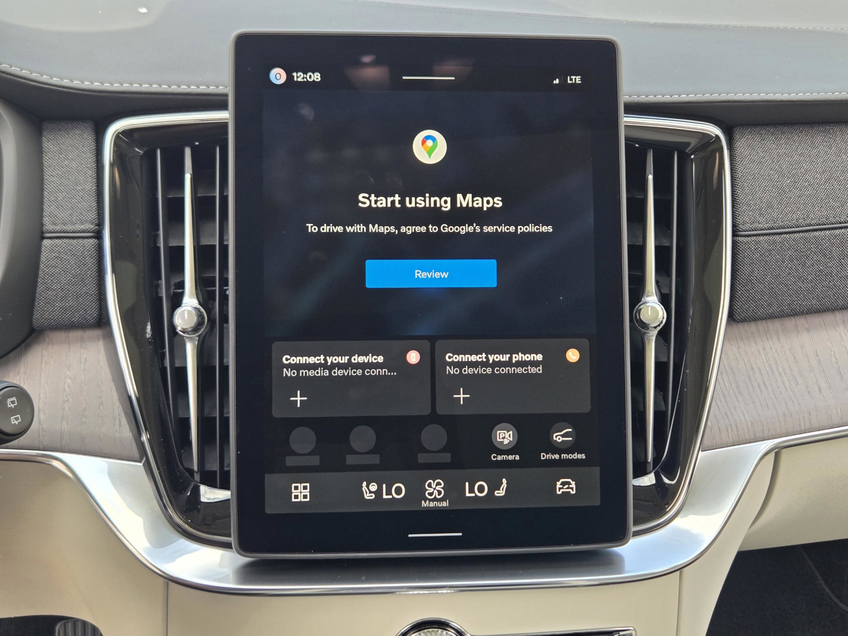 New 2026 Volvo XC90 B6 Ultra w/ Protection Package image 12