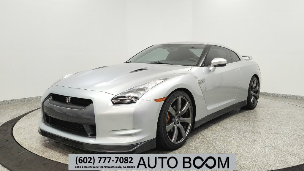Used 2009 Nissan GT-R Premium AWD/4WD image 1