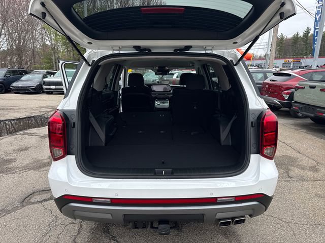 Used 2025 Hyundai Palisade SE image 11